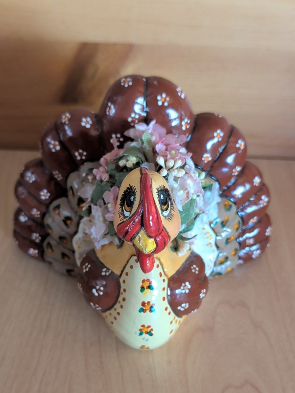 Beautiful VTG. Ceramic Turkey Figurine.